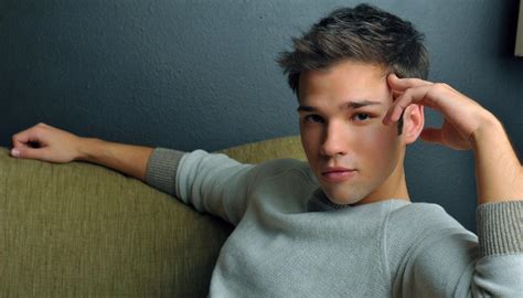 nathan kress nudes|Rule34